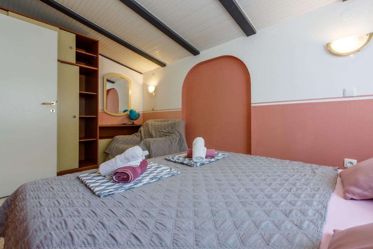 Apartmani Visnja Crikvenica Esterno foto
