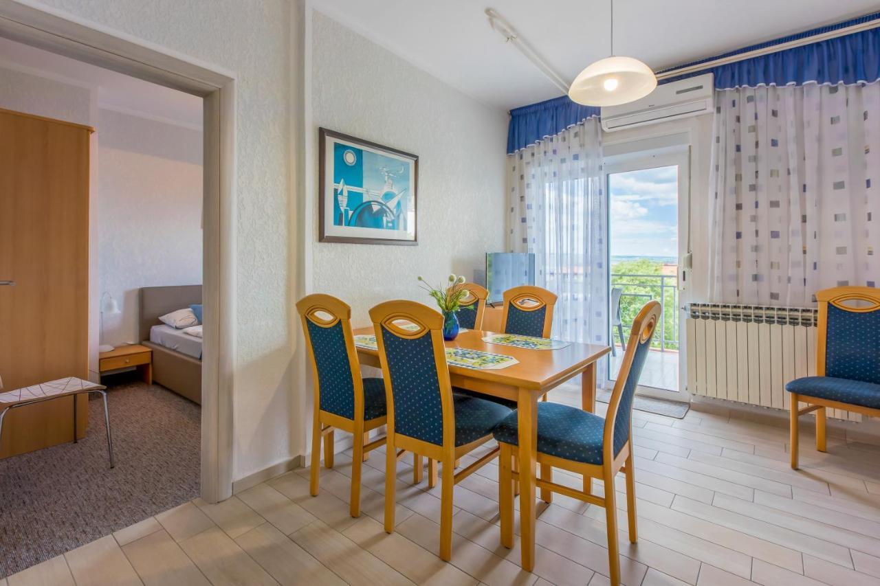 Apartmani Visnja Crikvenica Esterno foto