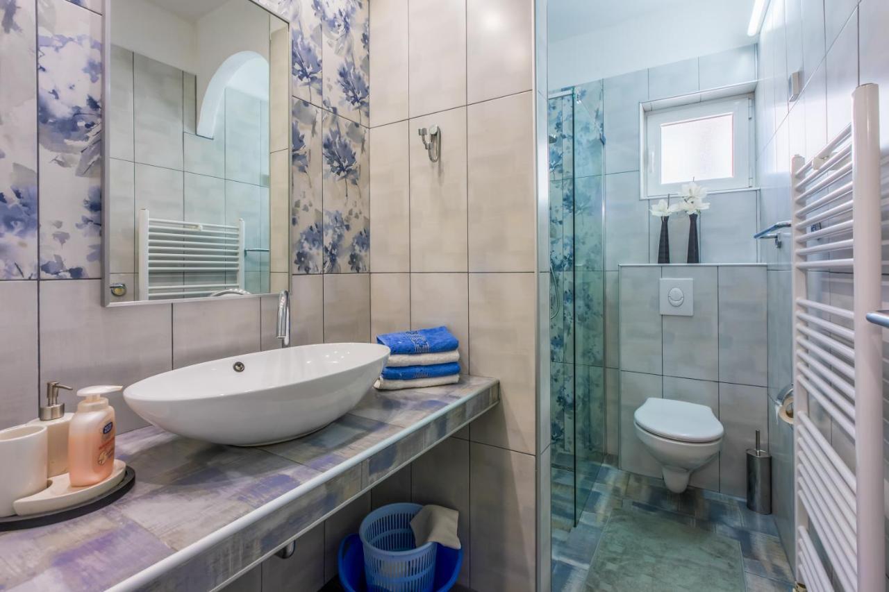 Apartmani Visnja Crikvenica Esterno foto