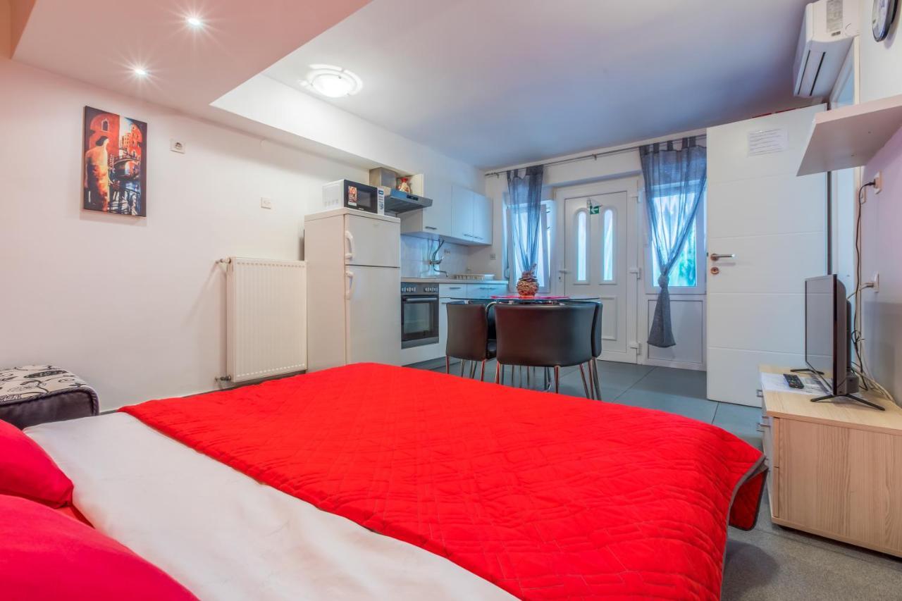 Apartmani Visnja Crikvenica Esterno foto
