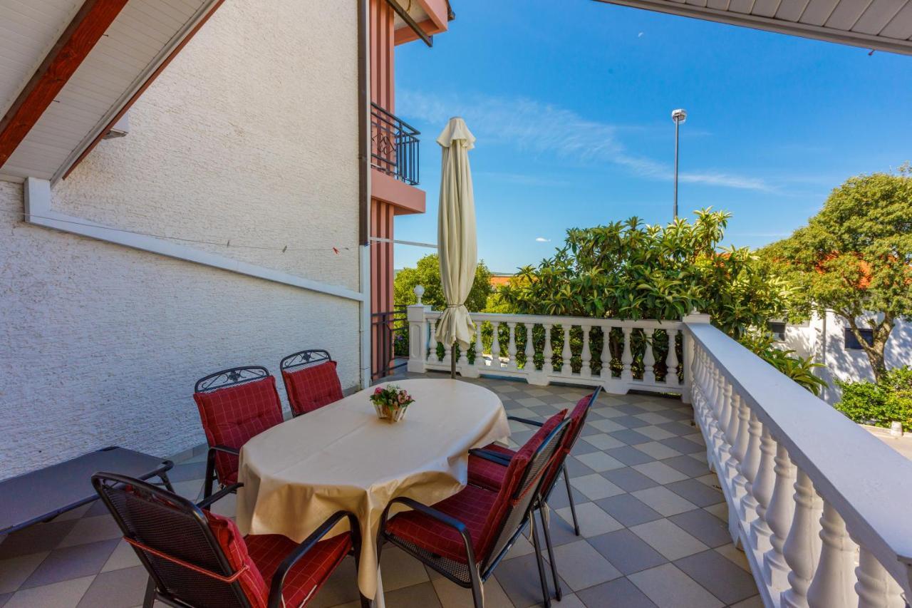 Apartmani Visnja Crikvenica Esterno foto