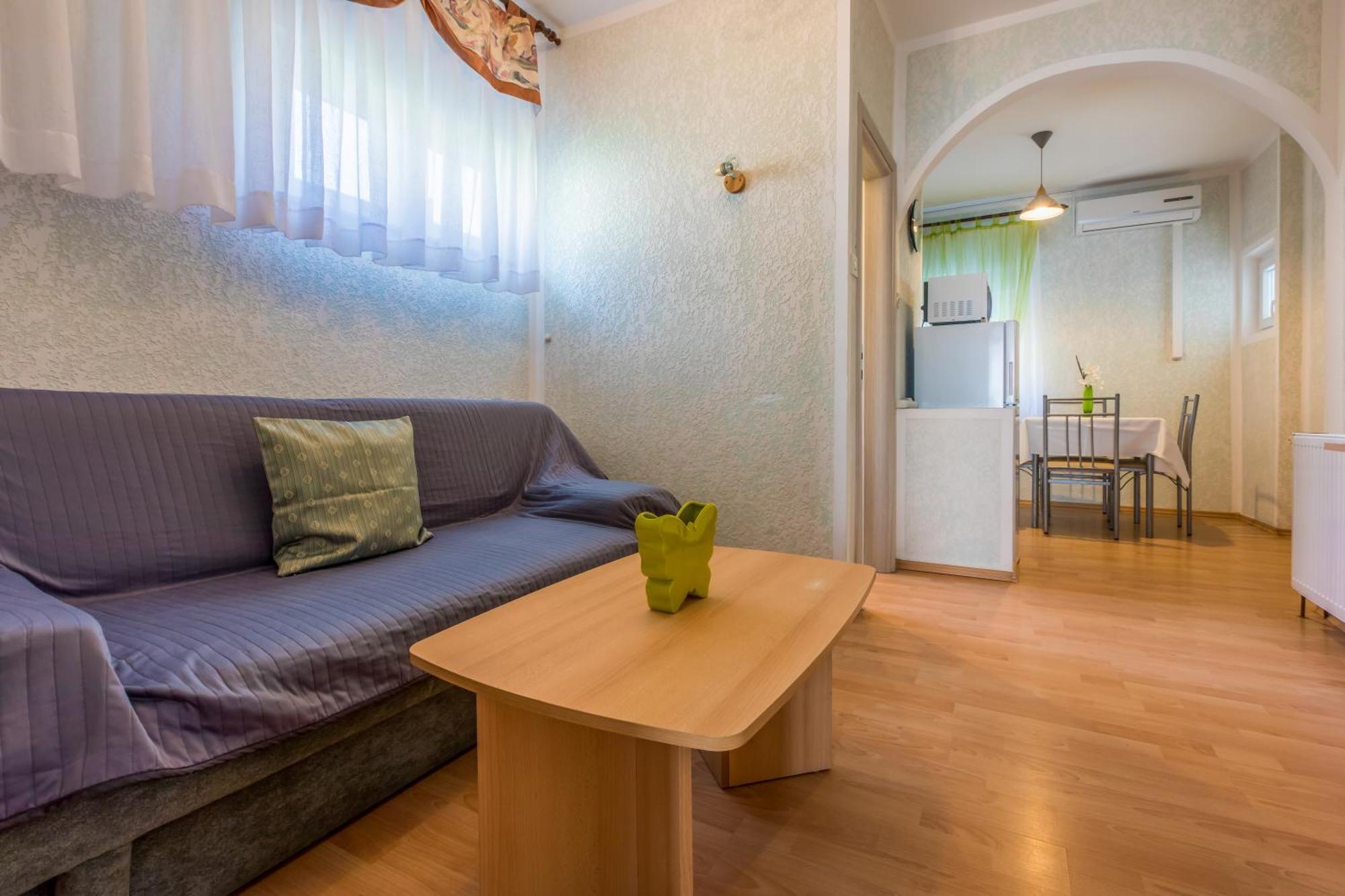Apartmani Visnja Crikvenica Esterno foto